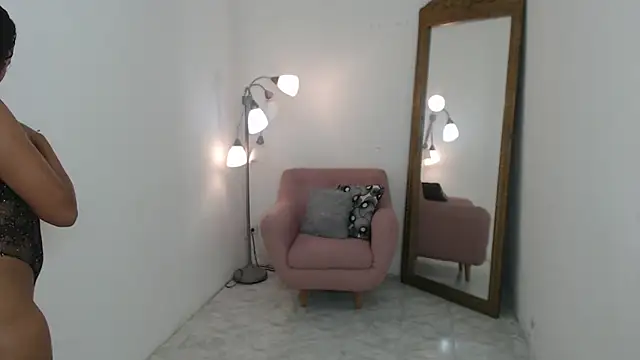 Snapshot of tatiana_oconell22 chatting on April 22, 2:14 am tatiana oconell22 online show from April 22, 2:14 am