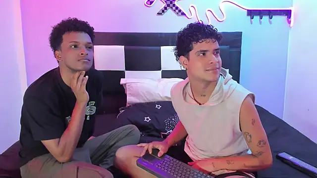 Lucky boys  X online show from April 14, 1:39 pm