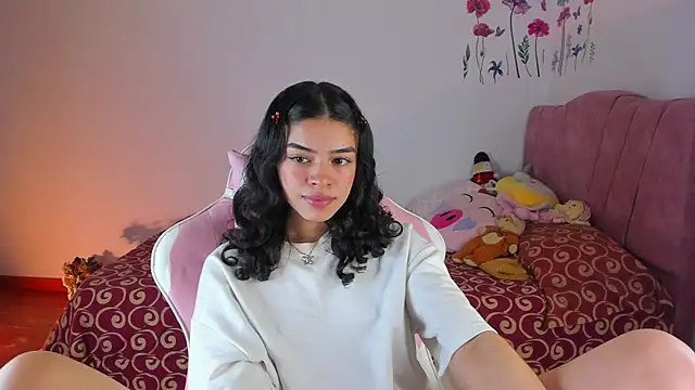 Snapshot of maddy_parker__ chatting on July 2, 11:22 pm maddy parker online show from July 2, 11:22 pm
