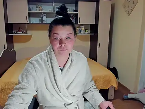 Soffy Skye online show from February 3, 3:59 am