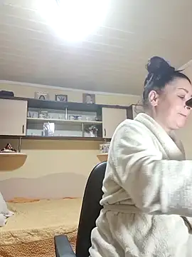 Soffy Skye online show from February 12, 5:02 am