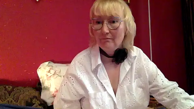 Snapshot of Zeyona chatting on July 23, 1:20 pm Zeyona online show from July 23, 1:20 pm