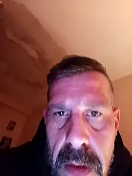 Snapshot of Michael_baabum chatting on February 24, 5:44 pm Michael baabum online show from February 24, 5:44 pm