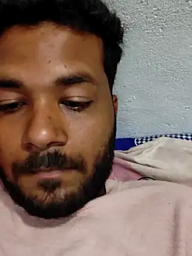 Snapshot of devil_khilesh chatting on July 2, 3:23 am devil khilesh online show from July 2, 3:23 am