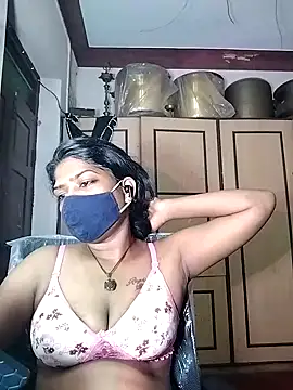 Snapshot of Tamil_Kavitha chatting on July 4, 7:20 pm Tamil Kavitha online show from July 4, 7:20 pm