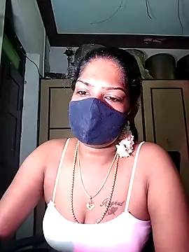 Snapshot of Tamil_Kavitha chatting on July 19, 5:55 am Tamil Kavitha online show from July 19, 5:55 am