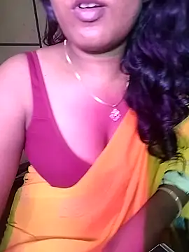 Snapshot of Tamil_Kavitha chatting on July 25, 5:43 pm Tamil Kavitha online show from July 25, 5:43 pm