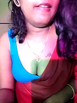 Snapshot of Tamil_Kavitha chatting on July 27, 5:36 am Tamil Kavitha online show from July 27, 5:36 am