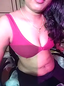 Snapshot of Tamil_Kavitha chatting on August 7, 8:38 am Tamil Kavitha online show from August 7, 8:38 am