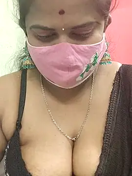 Snapshot of Diya_Rani chatting on September 30, 5:29 pm Diya Rani online show from September 30, 5:29 pm