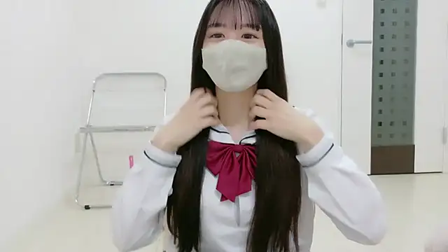  Mia land  online show from November 24, 1:11 pm