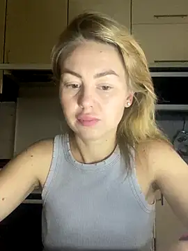 MartaLuna  online show from November 11, 12:16 pm