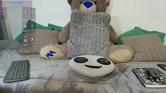 Snapshot of juan_hairy chatting on September 16, 4:30 pm juan hairy online show from September 16, 4:30 pm