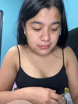 Snapshot of April_Becker chatting on May 1, 3:22 am April Becker online show from May 1, 3:22 am