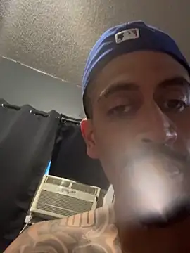 busnfatnutsLildee online show from June 19, 1:04 pm