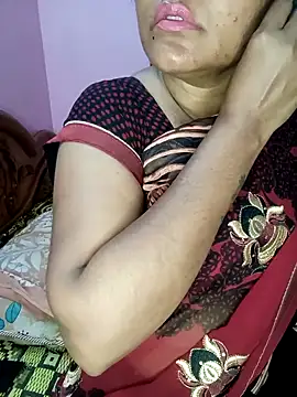 Snapshot of KannadaTamilTeluguBeauty chatting on November 12, 11:21 am KannadaTamilTeluguBeauty online show from November 12, 11:21 am