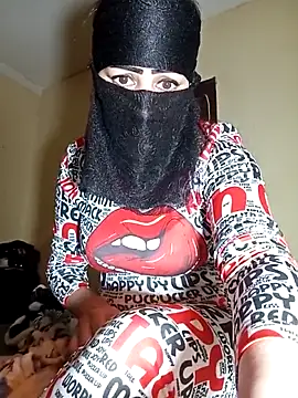 Snapshot of Aylol_dalo3a chatting on October 10, 7:24 pm Aylol dalo3a online show from October 10, 7:24 pm