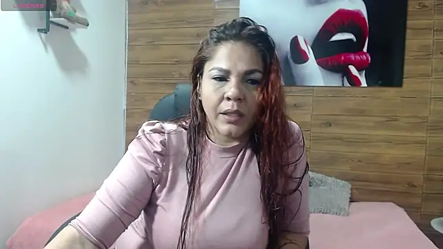Snapshot of eva_sk chatting on October 5, 10:57 am eva sk online show from October 5, 10:57 am