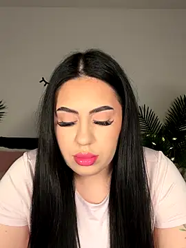 Snapshot of Andrestarr chatting on November 30, 6:01 pm Andrestarr online show from November 30, 6:01 pm