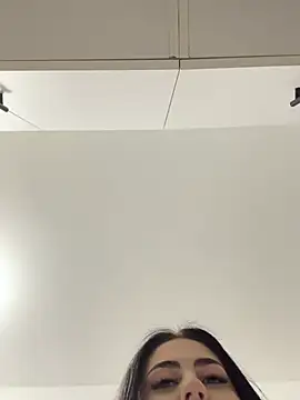 Snapshot of Andrestarr chatting on January 15, 6:55 pm Andrestarr online show from January 15, 6:55 pm