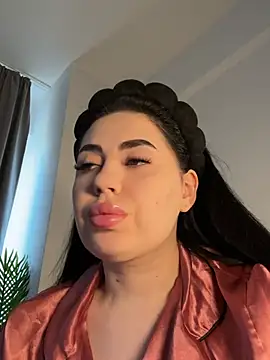 Snapshot of Andrestarr chatting on February 22, 1:31 pm Andrestarr online show from February 22, 1:31 pm