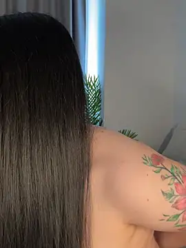 Snapshot of Andrestarr chatting on February 27, 11:43 am Andrestarr online show from February 27, 11:43 am