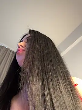 Snapshot of Andrestarr chatting on February 28, 3:13 pm Andrestarr online show from February 28, 3:13 pm