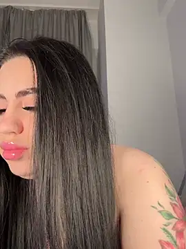 Snapshot of Andrestarr chatting on March 2, 6:15 pm Andrestarr online show from March 2, 6:15 pm