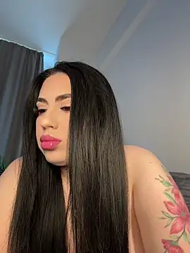 Snapshot of Andrestarr chatting on April 24, 1:46 pm Andrestarr online show from April 24, 1:46 pm