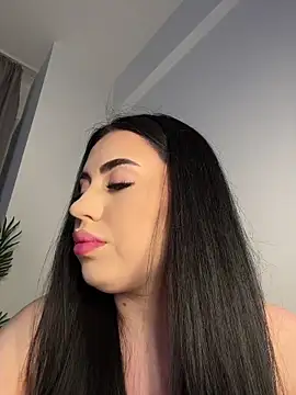Snapshot of Andrestarr chatting on May 8, 5:51 pm Andrestarr online show from May 8, 5:51 pm