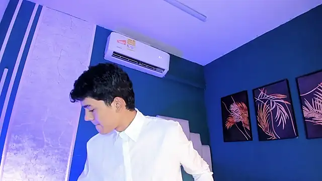 SandroVeyra online show from October 22, 2:23 am