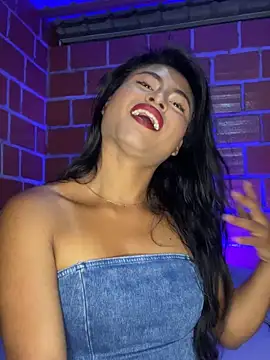 Snapshot of Michelle_Narvaez chatting on March 4, 1:11 am Michelle Narvaez online show from March 4, 1:11 am