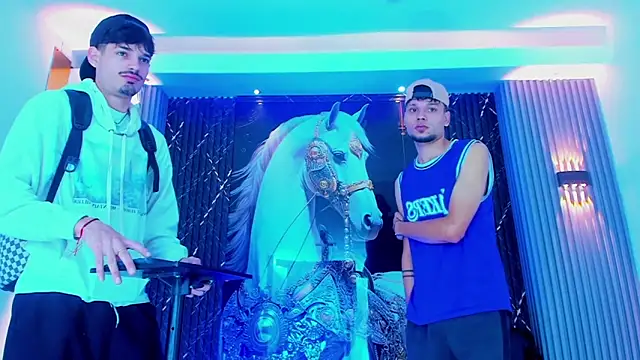 Snapshot of Iam_Steven chatting on September 28, 12:32 pm Iam Steven online show from September 28, 12:32 pm