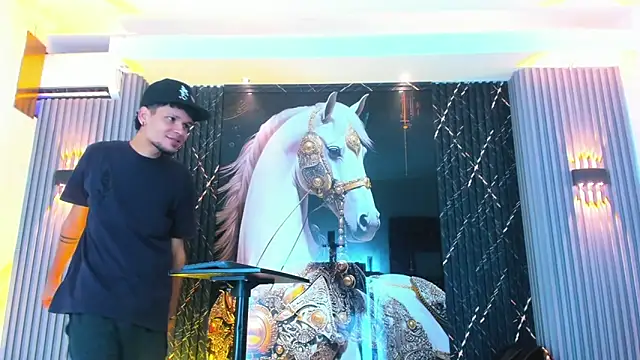 Snapshot of Iam_Steven chatting on October 6, 12:57 pm Iam Steven online show from October 6, 12:57 pm