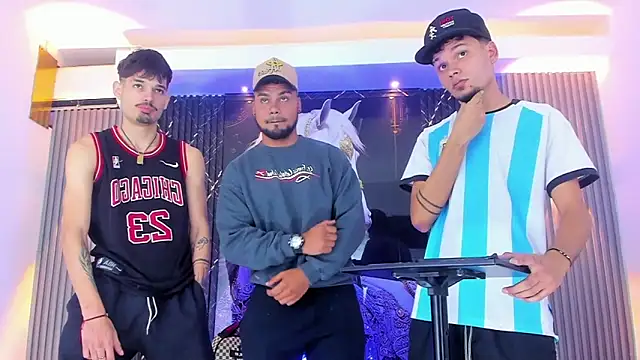 Snapshot of Iam_Steven chatting on October 11, 4:49 pm Iam Steven online show from October 11, 4:49 pm