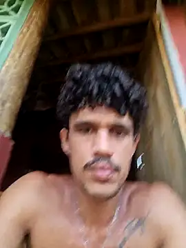 trustes00tribox online show from March 27, 7:13 pm