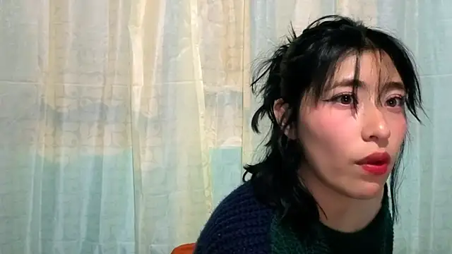 Sullyoonn online show from October 29, 11:17 pm