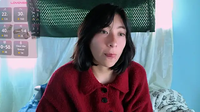 Sullyoonn online show from March 25, 6:14 pm