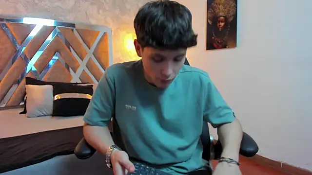 kraven lust online show from April 11, 3:00 am