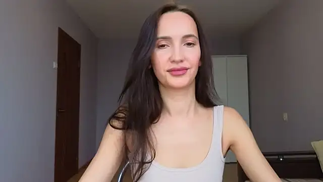 Lillian-Clark online show from February 4, 7:47 am