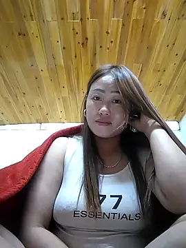 Dung x online show from March 10, 2:11 pm