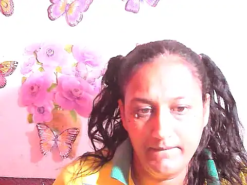 Snapshot of Indiansexyboobs18 chatting on October 22, 7:30 am Indiansexyboobs18 online show from October 22, 7:30 am