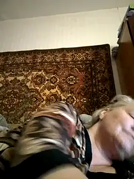 Snapshot of goodstyle chatting on October 3, 7:11 pm goodstyle online show from October 3, 7:11 pm