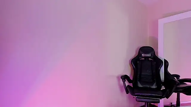 chiky williams online show from September 19, 12:39 pm