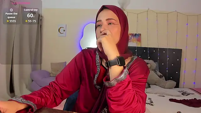 Snapshot of ShanaJamil chatting on May 11, 12:11 pm ShanaJamil online show from May 11, 12:11 pm