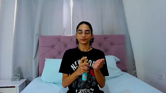 EthanBlackwoodd online show from February 3, 8:25 pm