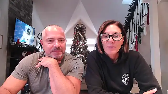 Snapshot of 3totangox chatting on December 21, 6:59 pm 3totangox online show from December 21, 6:59 pm