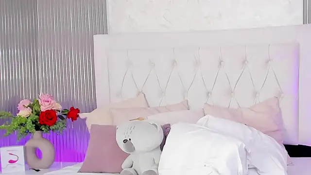 MelodySweetHoney online show from November 18, 3:27 pm