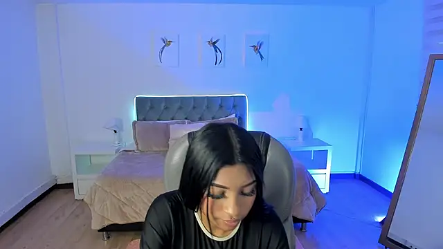 Sofia collen  online show from November 18, 7:51 pm