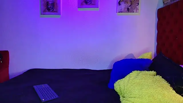 CoffeNaughty nom online show from November 19, 5:07 am